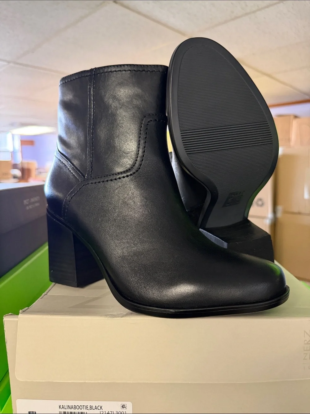 Naturalizer Kalina Black Leather Block Heel Ankle Booties (Extra Wide)